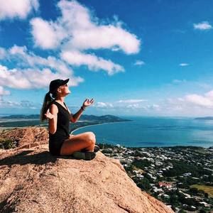 Meet your Posher, Wellsley